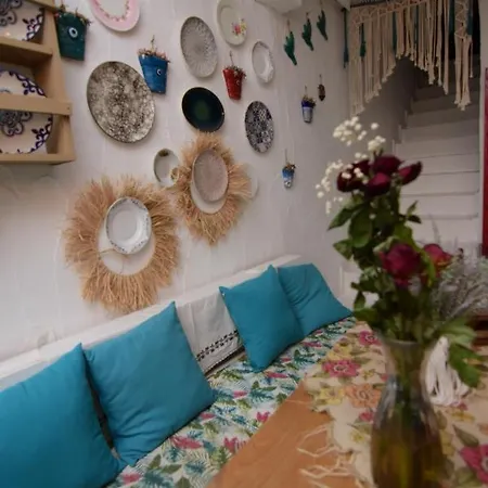 Araçatı Butik Oda ve Kahvaltı 3*