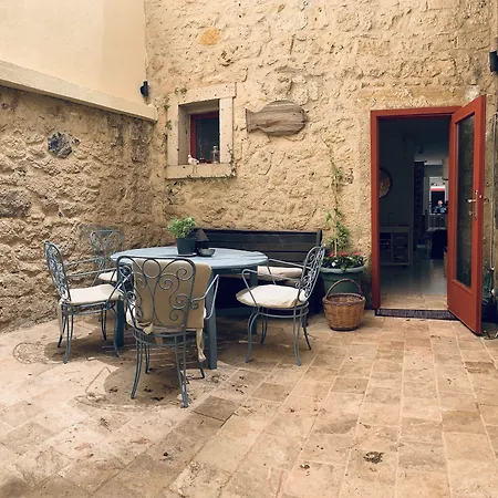 Aracati Panzió Alacati